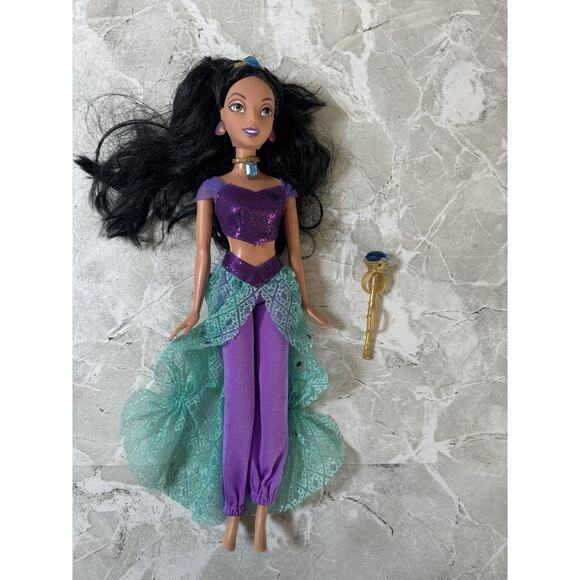 Year 2006 Disney‎ Gem Princess 12 Inch Doll JASMINE K6928 with Tiara and Scepter - Picture 1 of 6